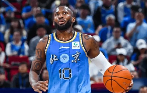九游游戏-拦不住！杰曼半场10中7，三分6中5得到21分3助攻1抢断